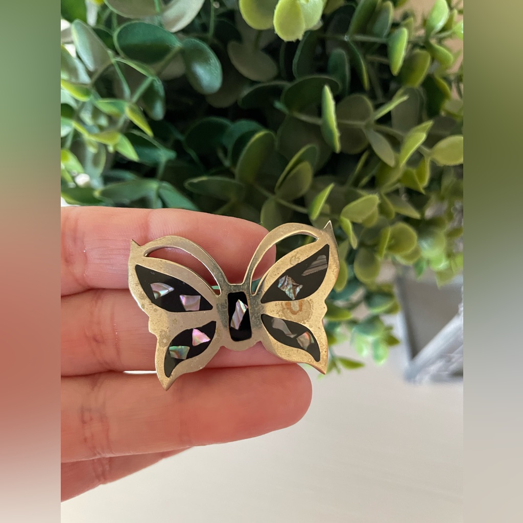 Alpaca Mexico Butterfly Brooch Silvertone Black Enamel Abalone Shell 25$